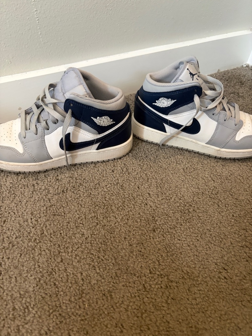 Jordan Kids Mid-Top Sneakers in White, Gray & Navy